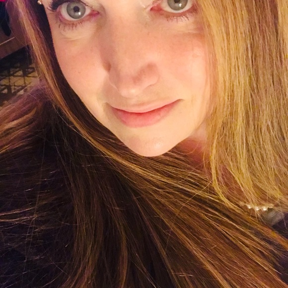 Meet your Posher, Melissa - Picture 6 of 8